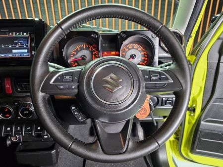2022-Suzuki-Jimny-15-GLX_9