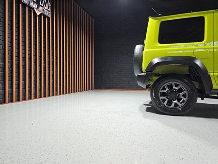2022-Suzuki-Jimny-15-GLX_24