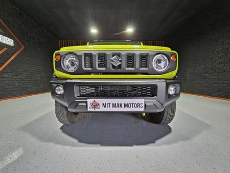 2022-Suzuki-Jimny-15-GLX_4