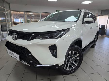 2023-Toyota-Fortuner-24-GD-6-RB-Auto_0