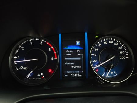 2023-Toyota-Fortuner-24-GD-6-RB-Auto_21