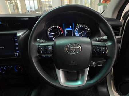 2023-Toyota-Fortuner-24-GD-6-RB-Auto_24