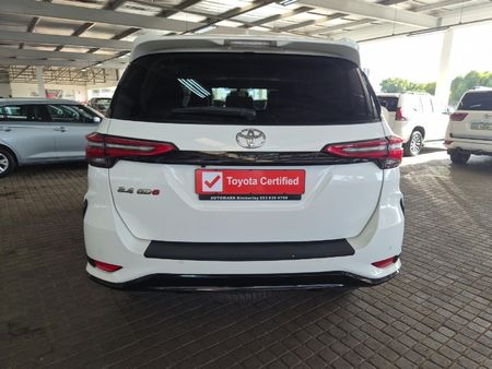 2023-Toyota-Fortuner-24-GD-6-RB-Auto_4