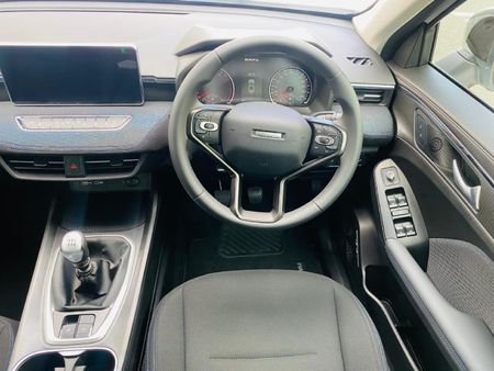 2026-Haval-Jolion-15T-City_11
