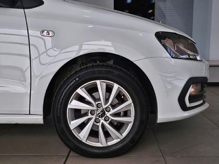 2025-Volkswagen-Polo-Vivo-16-Life_10