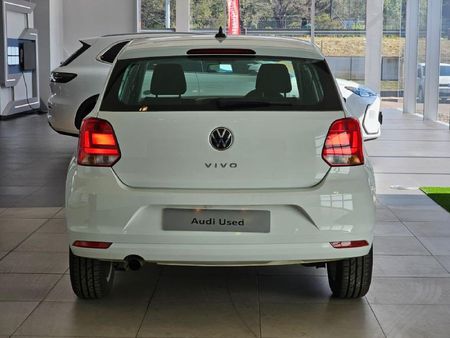 2025-Volkswagen-Polo-Vivo-16-Life_17