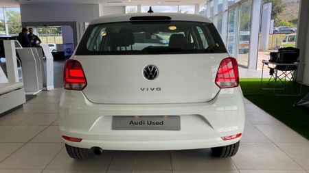 2025-Volkswagen-Polo-Vivo-16-Life_3