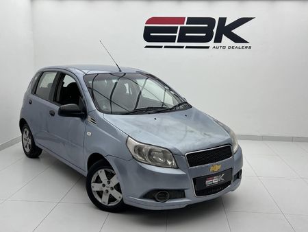 2012-Chevrolet-Aveo-16-L-Hatch_0