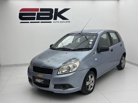 2012-Chevrolet-Aveo-16-L-Hatch_2