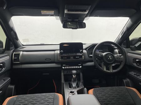 2026-Mitsubishi-Triton-24-Bi-Turbo-Di-Dc-4x4-AT-PU-DC_10