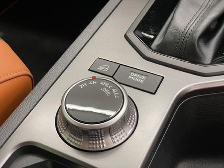 2026-Mitsubishi-Triton-24-Bi-Turbo-Di-Dc-4x4-AT-PU-DC_19