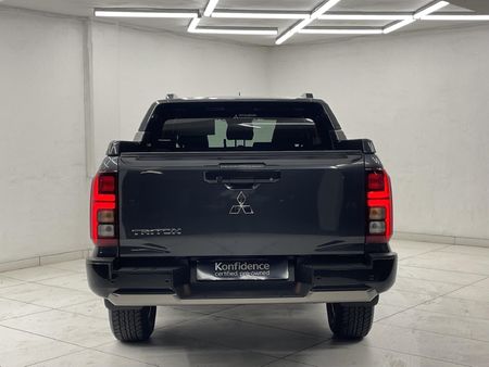 2026-Mitsubishi-Triton-24-Bi-Turbo-Di-Dc-4x4-AT-PU-DC_5
