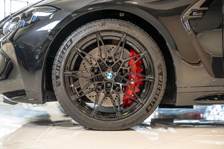 2024-BMW-M3-Competition-Touring-M-xDrive_4