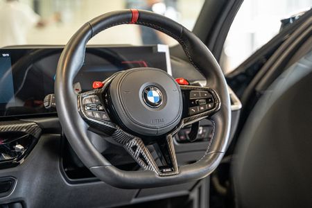 2024-BMW-M3-Competition-Touring-M-xDrive_7