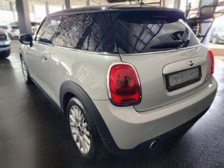 2014-MINI-Hatch-Cooper-Auto_6