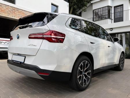 2026-BMW-X3-sDrive-20i-Pure-Design_4