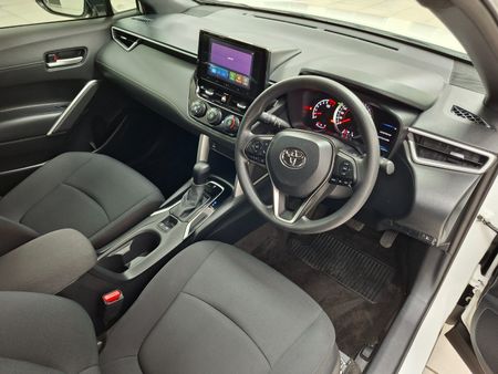 2025-Toyota-Corolla-Cross-18-XI_7