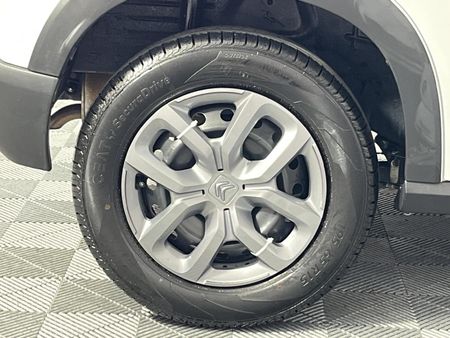 2024-Citroen-C3-12-Feel_7