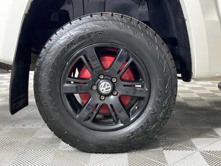 2014-Volkswagen-Amarok-20-BiTDI-Highline-132kW-Double-Cab_6
