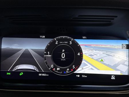 2019-Land-Rover-Range-Rover-Evoque-20-D-SE-132kW-D180_2