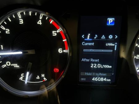 2024-Toyota-Hilux-28-GD-6-Raised-Body-Raider-Auto-Double-Cab_7