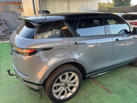 2020-Land-Rover-Range-Rover-Evoque-Great-buy_1