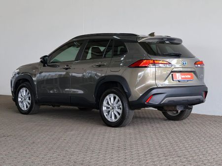2026-Toyota-Corolla-Cross-18-XS-Hybrid_9