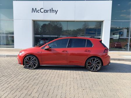 2024-Volkswagen-Golf-8-GTI-20-TSI-Auto_12