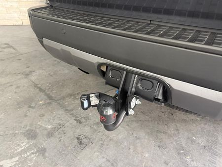 2025-Toyota-Land-Cruiser-Prado-VX-R-28GD-Auto_9
