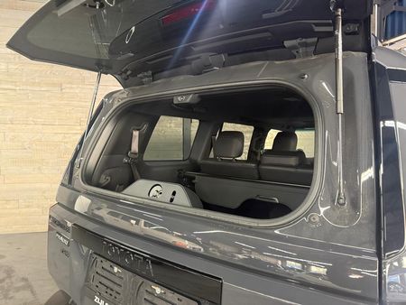 2025-Toyota-Land-Cruiser-Prado-VX-R-28GD-Auto_10