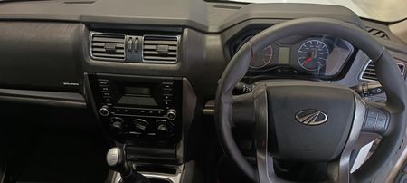 2025-Mahindra-Pik-Up-22-mHawk-S6-4x4-Single-Cab_5
