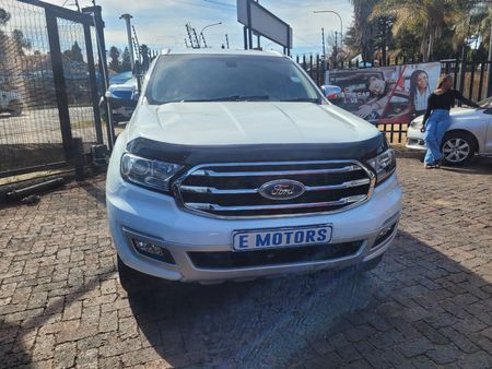 2016-Ford-Everest-22-TDCi-XLT-Auto_1