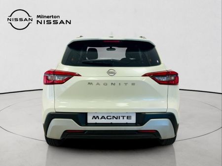 2026-Nissan-Magnite-10-Visia_4
