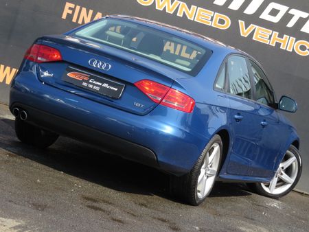2008-Audi-A4-18-T-Attraction_13