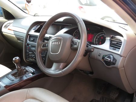 2008-Audi-A4-18-T-Attraction_27