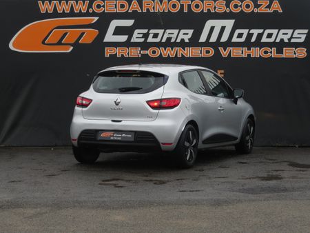 2018-Renault-Clio-IV-900T-Expression-5-dr-66kW_9