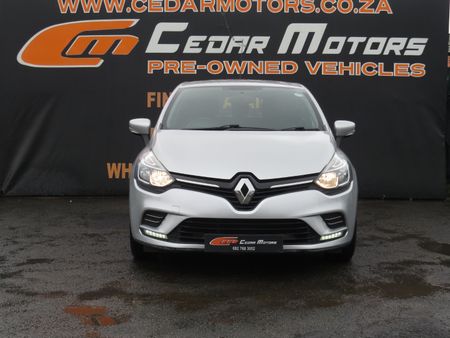 2018-Renault-Clio-IV-900T-Expression-5-dr-66kW_1