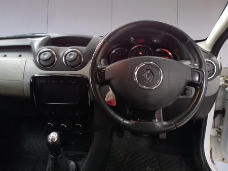 2016-Renault-Duster-16-Dynamique_13