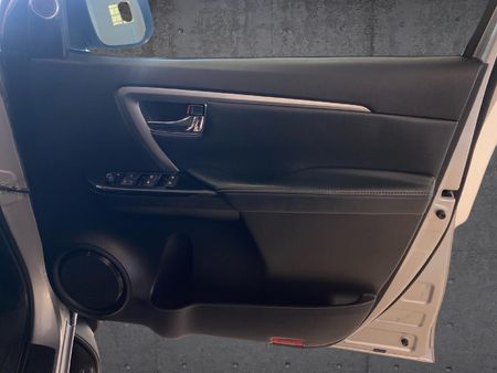2021-Toyota-Fortuner-28-GD-6-Raised-Body-Auto_14