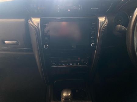 2021-Toyota-Fortuner-28-GD-6-Raised-Body-Auto_19
