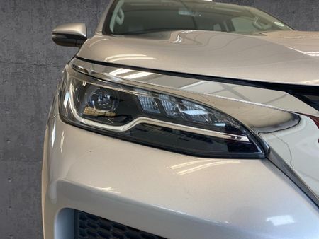 2021-Toyota-Fortuner-28-GD-6-Raised-Body-Auto_8