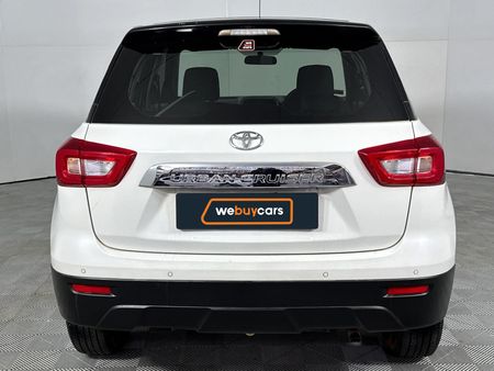 2022-Toyota-Urban-Cruiser-15-Xi_17