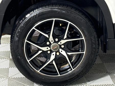 2022-Toyota-Urban-Cruiser-15-Xi_7