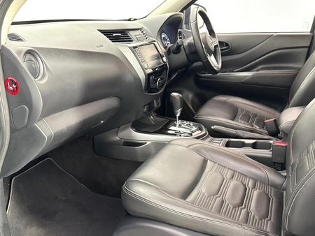 2022-Nissan-Navara-25-DDTi-PRO-2X-Auto-Double-Cab_8