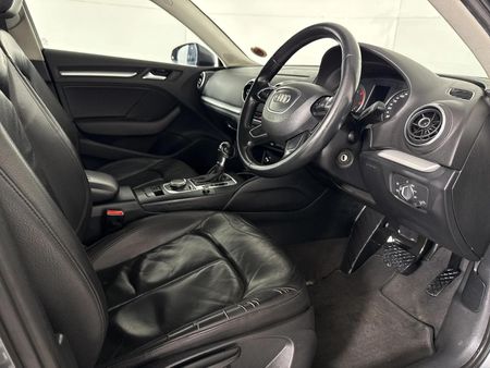 2016-Audi-A3-Sportback-16-TDI-S-Auto_9