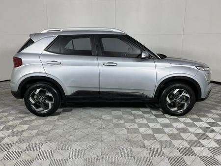 2020-Hyundai-Venue-10-TGDI-Fluid-Auto_17