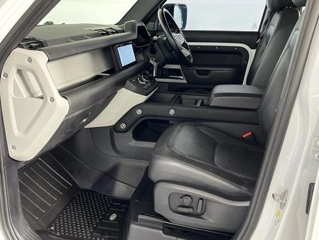 2021-Land-Rover-Defender-110-D300-HSE-X-Dynamic_8