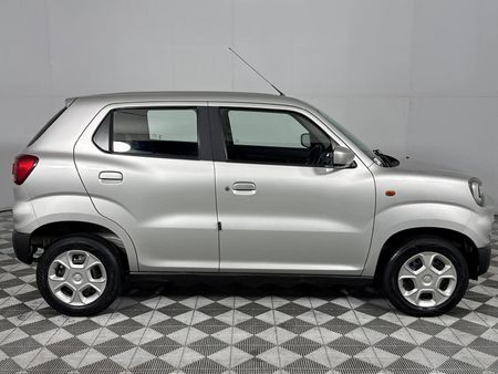 2020-Suzuki-S-Presso-10-GL_16