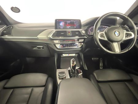 2020-BMW-X4-M40i_1