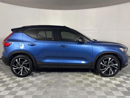 2019-Volvo-XC40-D4-R-Design-AWD_12